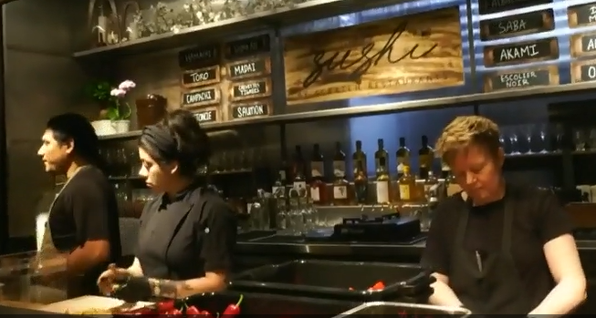 مطعم جديد في مونتريال يُقدّم رواتب بقيمة 80 ألف دولار للموظفين