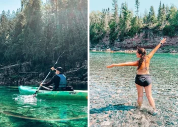 استمتع برحلة مميزة في هذا النهر الفيروزي ضمن الغابات الخضراء في كيبيبك