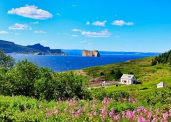 14 وجهة مثالية للقيام بنزهات صيفية في كيبيك مع العناوين والأسعار