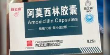 الصحة الكندية تضبط كبسولات “أموكسيسيلين” غير مصرح بها في أحد متاجر Vanier