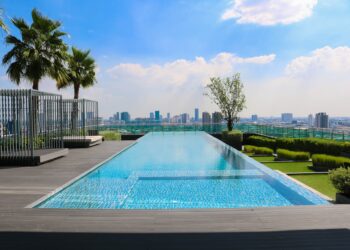 هل المسبح الخاص بك مطابق للمواصفات والقواعد الخاصة بكيبيك