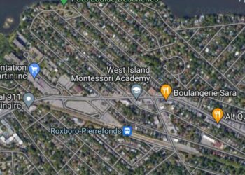 اندلاع حريق في معرض لبيع السيارات المستعملة في مونتريال صباح اليوم