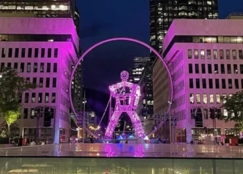 استكشف عروض السيرك المجانية وسط مدينة مونتريال هذا الصيف