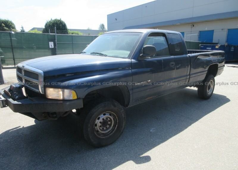 سيارات رخيصة للبيع في كندا عبر المزادات الحكومية