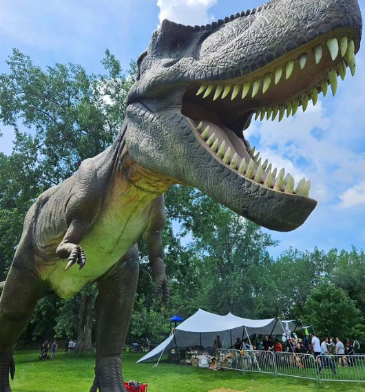 متحف التاريخ الطبيعي في مونتريال يستضيف عرضاً متحركاً للديناصورات