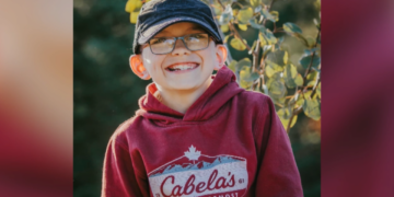 دخان حرائق الغابات يتسبّب في نوبة ربو قاتلة لطفل في التاسعة من عمره