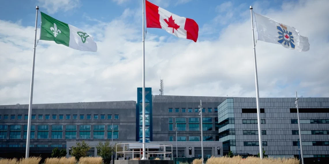 وظائف لدى CSIS براتب يصل إلى 100 ألف دولار مع إمكانية العمل عن بعد