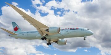 تأخير وإلغاء حوالي 2000 رحلة على متن خطوط Air Canada