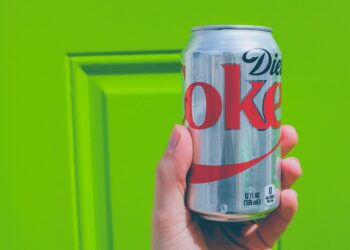 منظمة الصحة العالمية: الأسبارتام يمكن أن يكون مادة مسرطنة