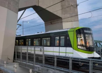 قطار REM الجديد في مونتريال أصبح جاهزا