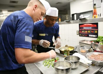 6 برامج تدريب مهني في أونتاريو تقدم ما يصل إلى 1000 دولار من المنح