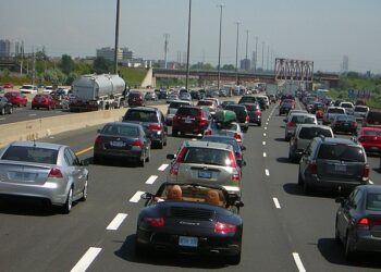 أكثر من 6 ملايين مركبة على الطرقات غير آمنة في كندا