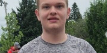 اختفاء شاب والشرطة تطلب مساعدة السكان