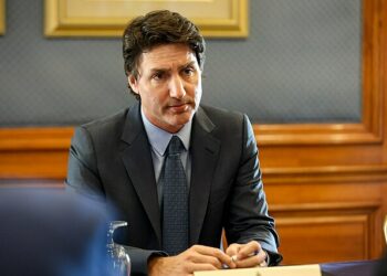 التكلفة الباهظة للإسكان قد تؤدي إلى عواقب سياسية كارثية على “ترودو”