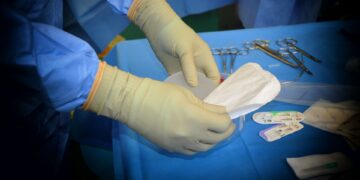 بسبب أوقات الانتظار الطويلة .. كنديون يُجرون عملياتهم الجراحية خارج البلاد