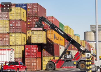 ميناء مونتريال : مركز شحن مركبات تورونتو المسروقة إلى الخارج