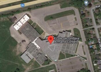 عملية للشرطة في أحد المدارس الثانوية شمال مونتريال