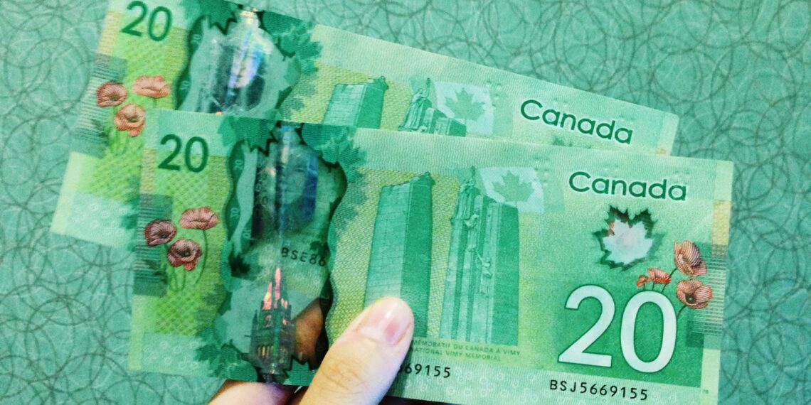 توقعات بأن ترتفع الرواتب في كندا بنسبة 3.7٪ في عام 2024