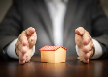 تقرير: يجب أن يكسب المواطن الأمريكي 115 ألف دولار سنوياً ليتمكن من شراء منزل نموذجي