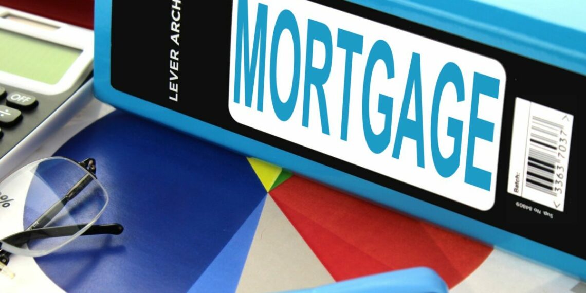 نصائح للاختيار بين تجديد الرهن أو إعادة تمويله مع اقتراب موعد تجديد الرهن العقاري