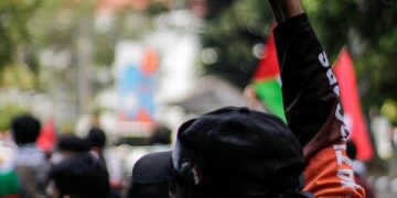 الآلاف يتجمعون في مسيرات مؤيدة لفلسطين في وسط مدينة مونتريال