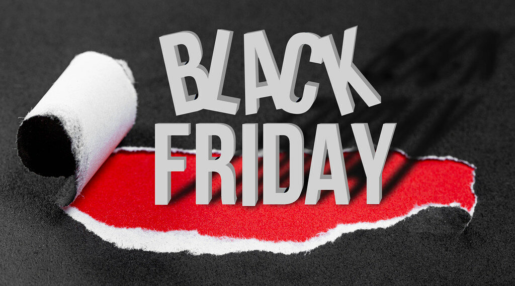 ما هي المتاجر المفتوحة والمغلقة خلال يوم الجمعة السوداء في الولايات المتحدة؟