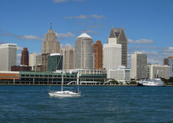إتاحة قطار “Detroit People Mover” مجاناً للركاب في عام 2024