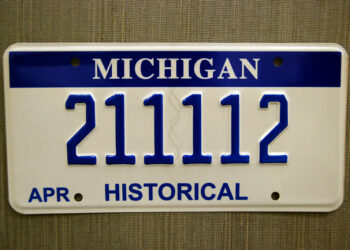 الإعلان عن رخص قيادة جديدة بالإضافة إلى عودة لوحات ترخيص “Water Wonderland” في ميشيغان