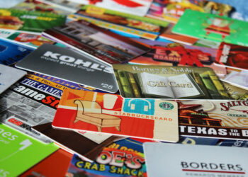 إليك التفاصيل الكاملة عن بطاقات الهدايا وماذا قد يحدث في حال إهمالها وعدم استخدامها