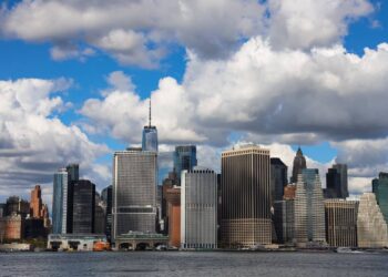 تقرير جديد يُسلّط الضوء على فواتير الخدمات العامة في الولايات المتحدة