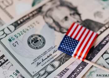 زيادة جديدة لعمال ميشيغان الذين يحصلون على الحد الأدنى للأجور في عام 2024