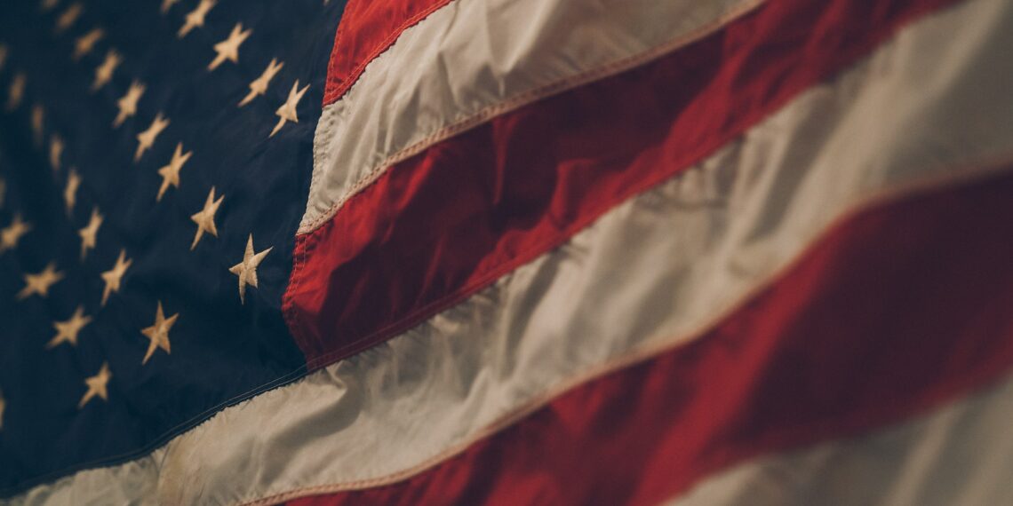 4 أسباب تجعل الأميركيين غير سعداء على الرغم من تحسن الاقتصاد