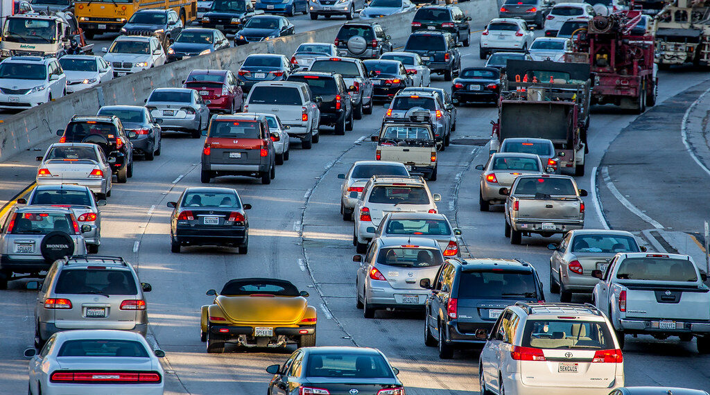 تقرير جديد يُسلّط الضوء على المدن الأمريكية التي تشهد أسوأ حركة مرور