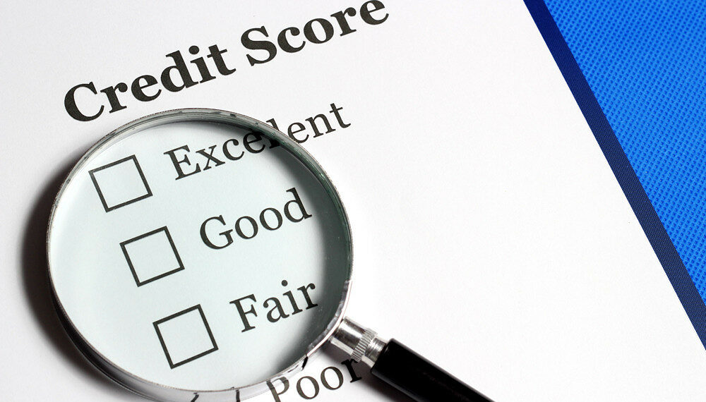 كيفية التحقق من تقرير الائتمان الخاص بك مجاناً في ميشيغان