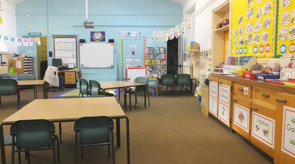 توقعات بإغلاق المزيد من المدارس في ميشيغان مع نفاد المساعدات الحكومية