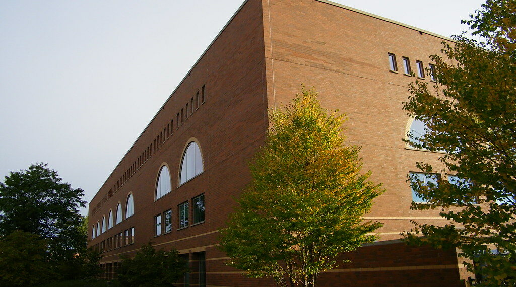 جامعة ميشيغان تضيف برنامج تمريض جديد مدته أربع سنوات إلى مناهجها الدراسية