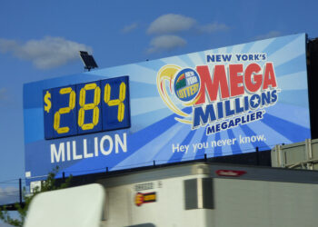 الفائز بجائزة “Mega Millions” البالغة مليون دولار لم يُطالب بها حتى الآن