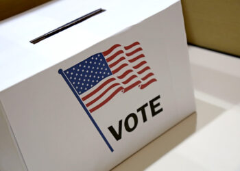 النائبة رشيدة طليب تحث الديمقراطيين على عدم التصويت للرئيس بايدن احتجاجاً على دعمه لإسرائيل