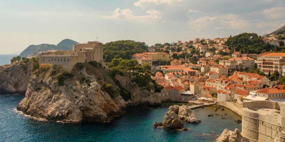 قائمة بالدول الأكثر أماناً في العالم بالنسبة للمسافرين الأمريكيين حالياً