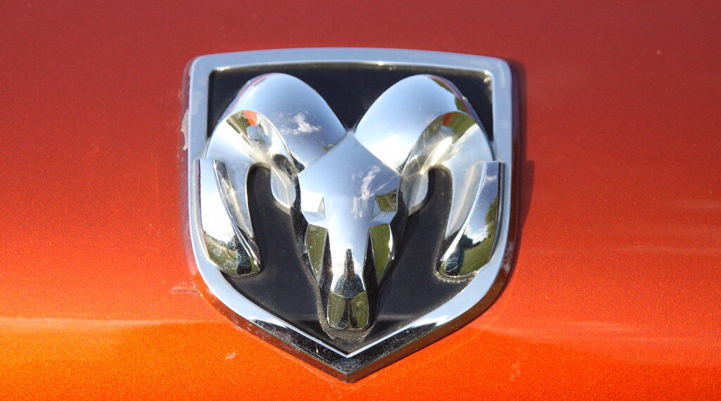 شركة Stellantis تستدعي ما يقرب من 285 ألف سيارة لأسباب تتعلق بالسلامة