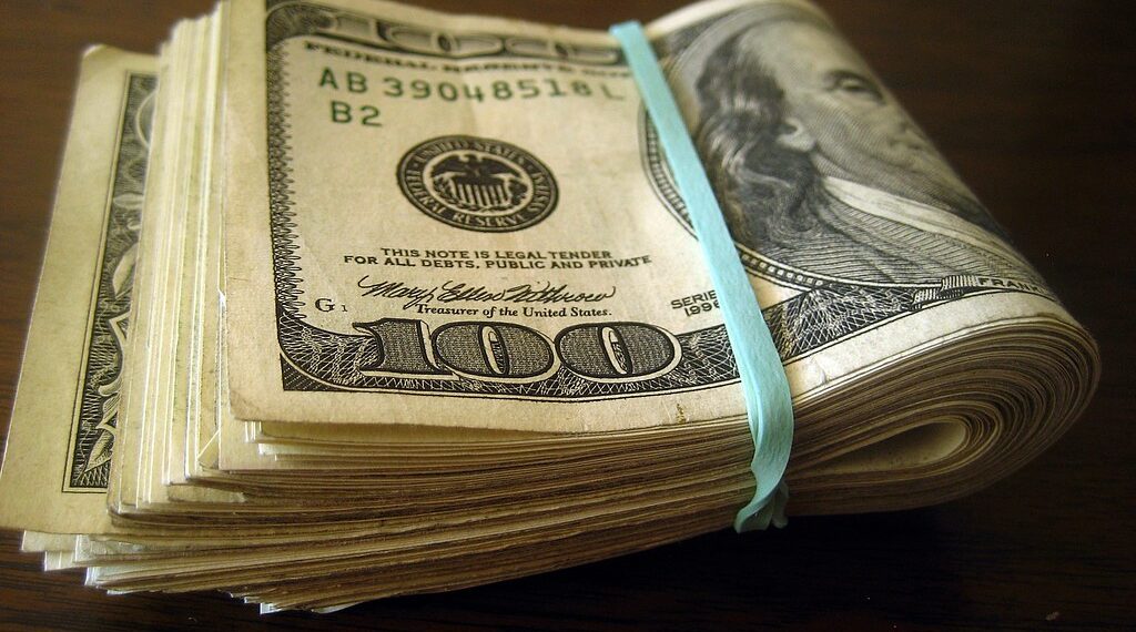 إليك الحد الأدنى من الدخل السنوي المطلوب لاعتبار عائلة ما من الطبقة المتوسطة في الولايات المتحدة