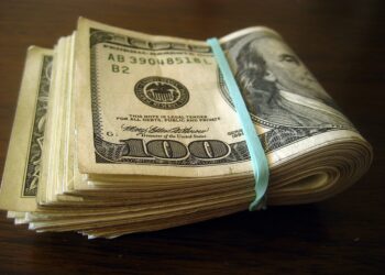 إليك الحد الأدنى من الدخل السنوي المطلوب لاعتبار عائلة ما من الطبقة المتوسطة في الولايات المتحدة