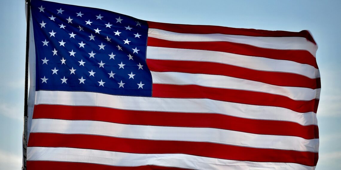 حكومة الولايات المتحدة تصدر تحذيراً بخصوص عمليات الاحتيال المتعلقة بالسفر خلال عطلة الربيع