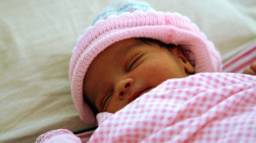 تقرير: انخفاض معدل المواليد في الولايات المتحدة إلى مستوى قياسي جديد