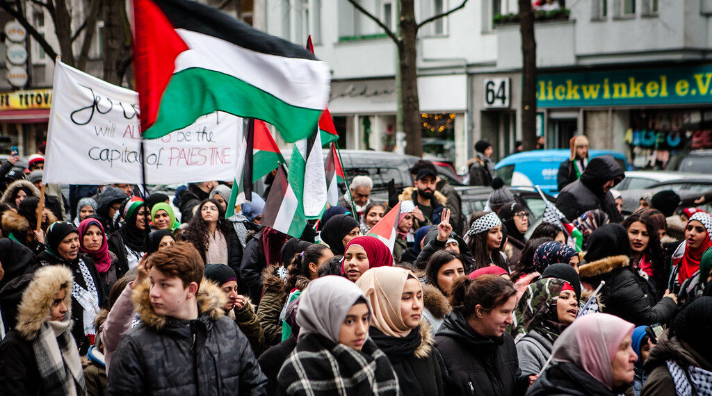 اعتقال أكثر من 100 شخص خلال احتجاج مؤيد للفلسطينيين في جامعة كولومبيا