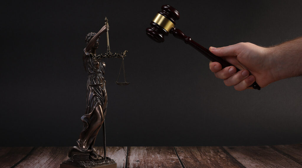 وكالة التأمين ضد البطالة في ميشيغان ستدفع 55 مليون دولار للعمال بموجب تسوية لدعوى جماعية