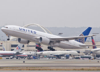 عرض جديد يُمكّنك من كسب آلاف أميال السفر على متن خطوط United الجوية