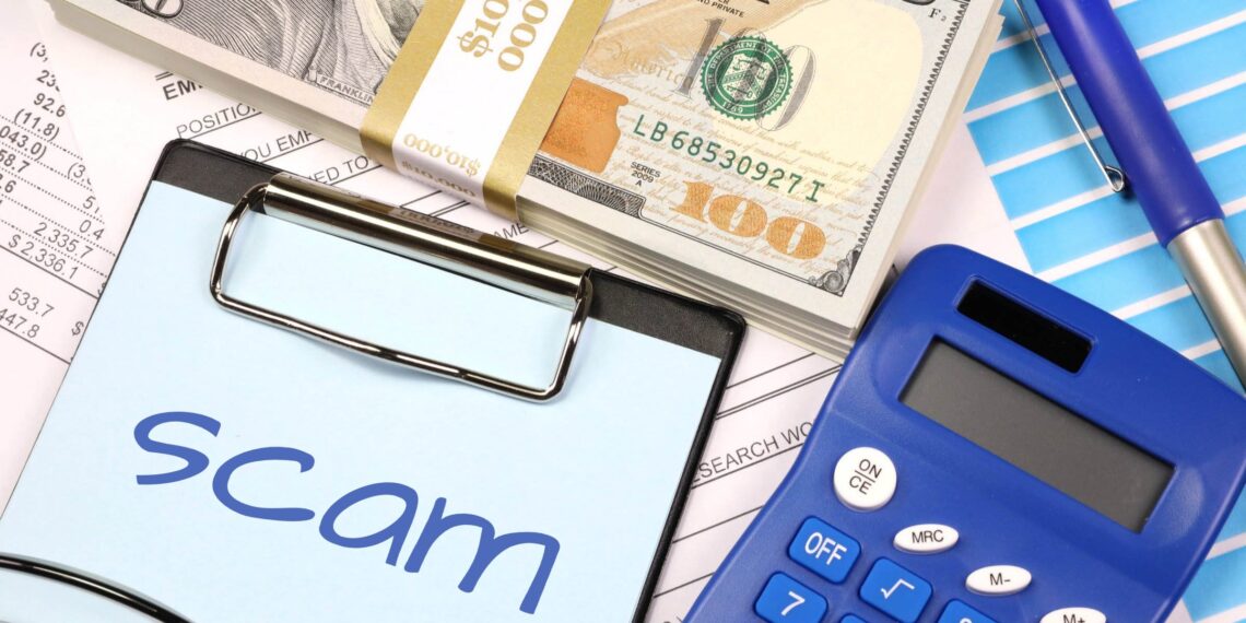 امرأة من مقاطعة Macomb تخسر 190 ألف دولار بسبب عملية احتيالية