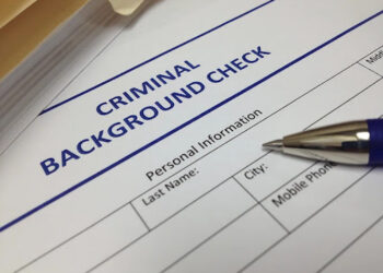 فعالية جديدة لمساعدة أصحاب السجلات الجنائية في معرفة ما إذا كانوا مؤهلين لشطب سجلهم الإجرامي