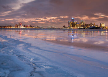 إغلاق شاطئ منتزه Belle Isle إثر ارتفاع مستويات بكتيريا الإشريكية القولونية